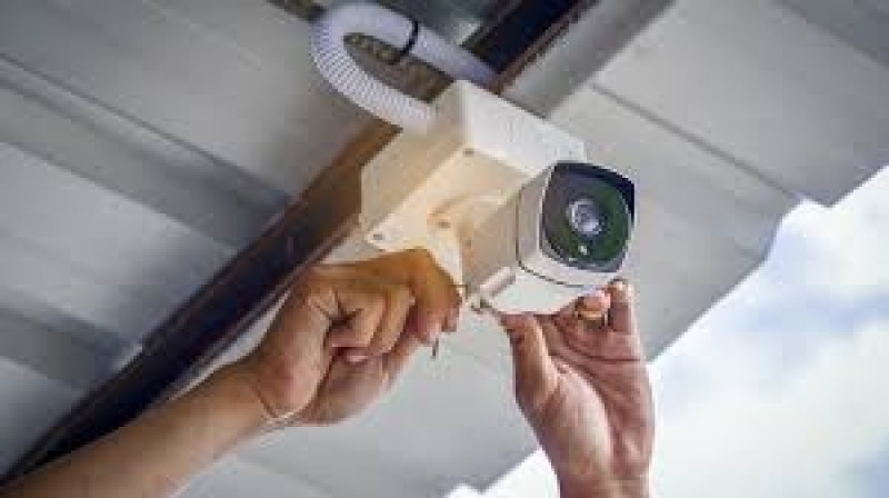 Pemasangan CCTV Area Vital Sekolah